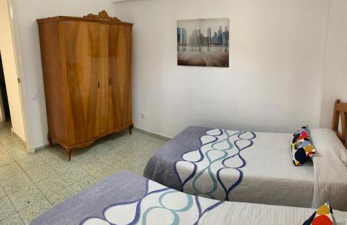 Orange Apartments - Photo 55