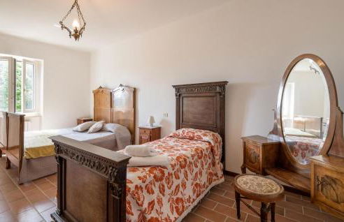 Awesome Home In Rieti With Wifi - Foto 33