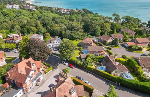 Pinewood Retreat - Photo 37