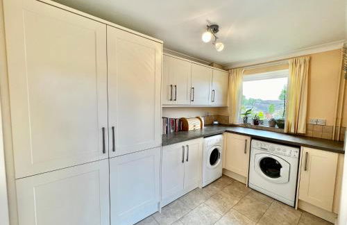 3 bedroom house with ample parking and garden - Foto 6