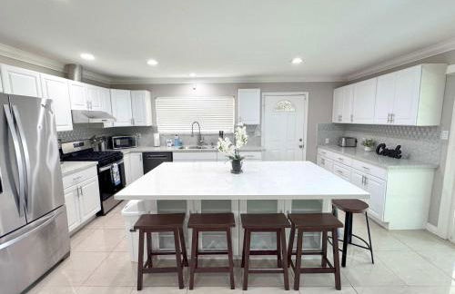 Disneyland Lux Villa 6BR 4BA Mini Golf Arcade Game - Foto 15