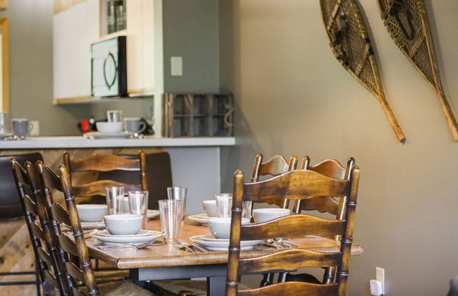 Valley Escape - Photo 14