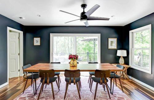 Luxury Mountain Retreat - 4 King Suites & Hot Tub - Photo 64