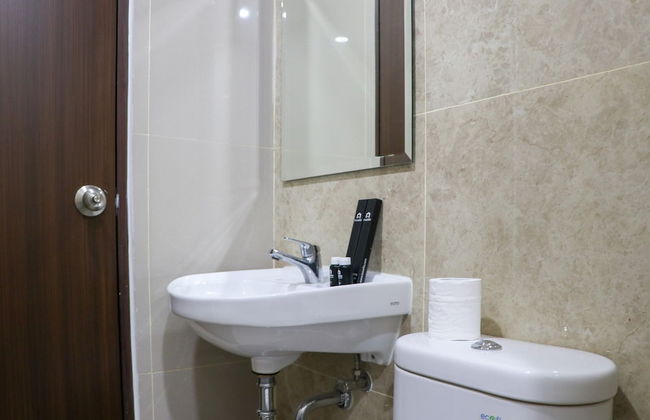 Comfort 2Br Apartment At 30Th Floor Transpark Cibubur - Foto 18
