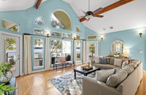 New Listing - Promo Price Waterfront Huge Yard - Foto 9