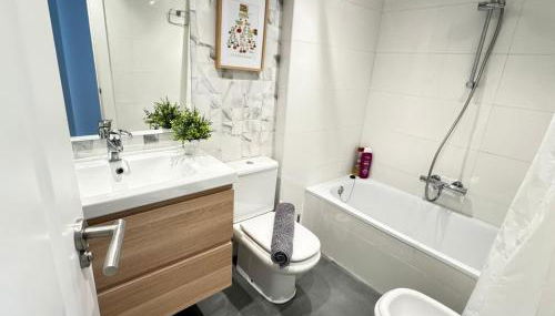 RIOJALAND 1B precioso alojamiento en el centro de Lardero - Foto 4, towels, Shower