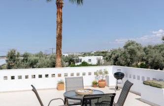 La Hacienda cozy home - Photo 1