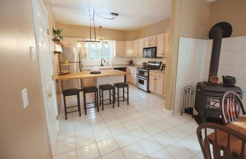 Spacious Private Home in White Mountains-Loon-Owl - Foto 17