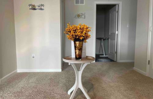 Gorgeous Seaside Paradise - Ultimate Family Getaway! - Photo 13