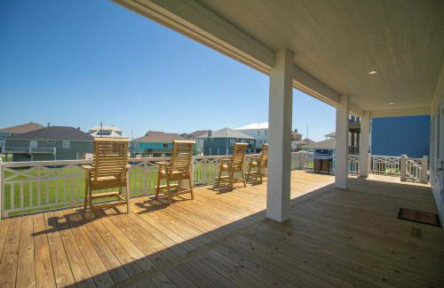 4BR Beach Haven - Deck, Gourmet Kitchen, Tiki Bar Fun - Foto 60