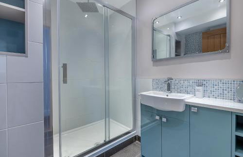 The Pool House - Photo 18