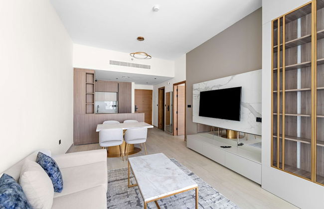 Elegant 1 Bedroom in Arjan With Pool gym Game Room - Photo 2