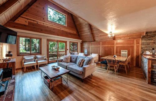 HB Hideaway Boho Treehouse Vibes in the Pines - Foto 18