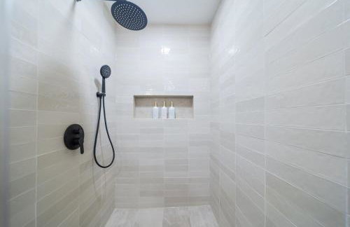 Mediterranean Villa #1 at East Downtown - Foto 12