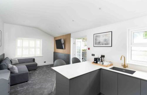 Stunning new fully renovated flat in Marazion - Foto 1