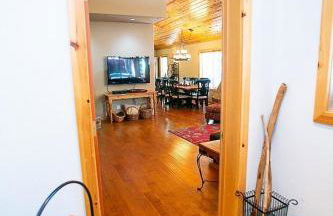 Cozy Tahoe Donner Retreat - Foto 10