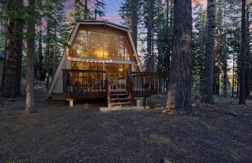Truckee Cabin Getaway - Sleeps 6 - Foto 18