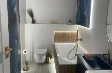 Cień Wiatru - Charzykowy Lokal z Widokiem na Jezioro - Foto 14