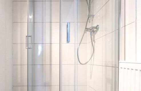 Monteurwohnung für 5 Personen mit 3 Schlafzimmern - Foto 15