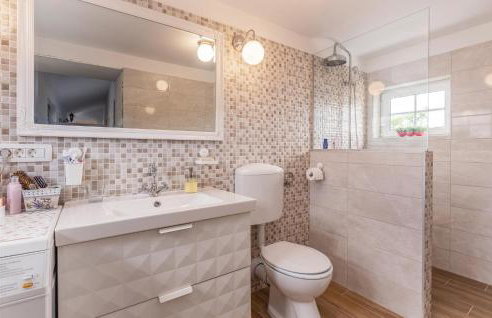 Cozy Home In Cres With House A Panoramic View - Foto 45