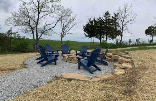 100 Acre Relaxing Retreat Near ARK- The Farmhouse - Foto 4