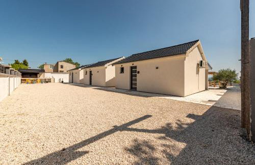 Unique Villa V with large pool - Photo 54