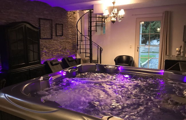 Peaceful Holiday Home With Garden in Fauvillers Belgium - Foto 21