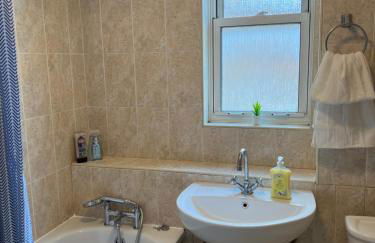 Lovely Entire Flat with Private Balcony in Euston-Central London - Foto 21