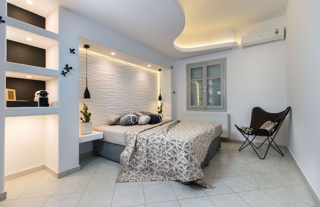 Exclusive Studios Naxos Town - Photo 15