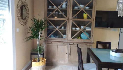 Charming House in Parada with Large Garden - Foto 1