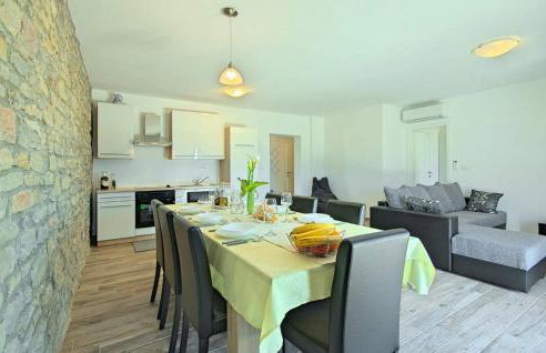 Gorgeous Apartment In Buje With Wifi - Foto 7