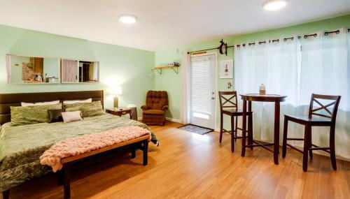 Soothing Studio with Lush Views 2 Mi to Beach! - Foto 2