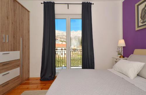 Holiday Home Žrnovnica - Photo 21