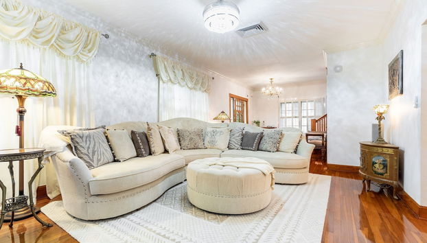 Las Olas Oasis by Avantstay Minutes to the Beach Hot Tub - Foto 3, Habitación