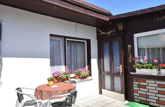 Restful Bungalow in Kühlungsborn near Beach - Foto 12