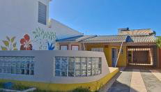 Casa com piscina próximo a praia - Foto 2