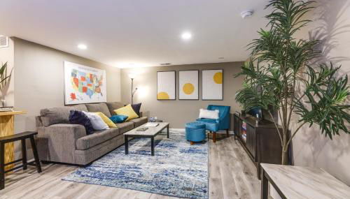 Cozy Newport Cottage Near Stadiums and Downtown - Foto 4