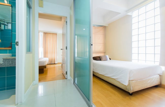 Silom convent garden - Photo 32