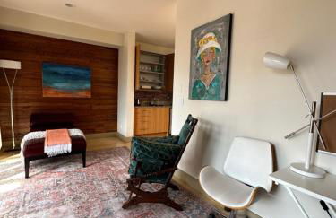 Luxe 4 bed 5 bath with Parking Walk to Capitol, Convention Center, museums and shops - Foto 22