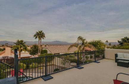 Luxury Contemporary Sanctuary w/ Pool and Views! - Foto 58