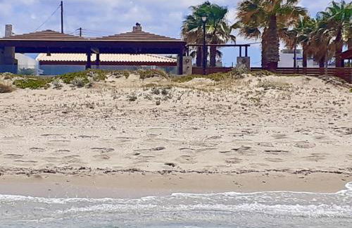 Mare Beach Villa - Photo 36