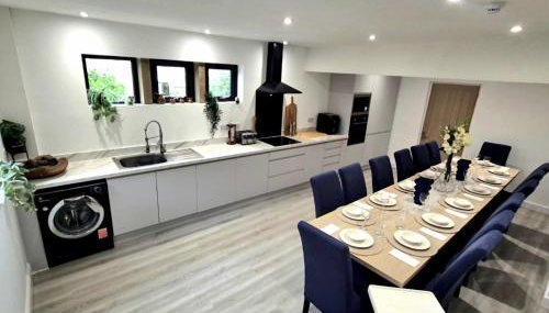 The Waltzing Weasel - Photo 3