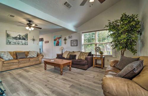 Bright College Station Abode 3 Mi to Kyle Field - Foto 4