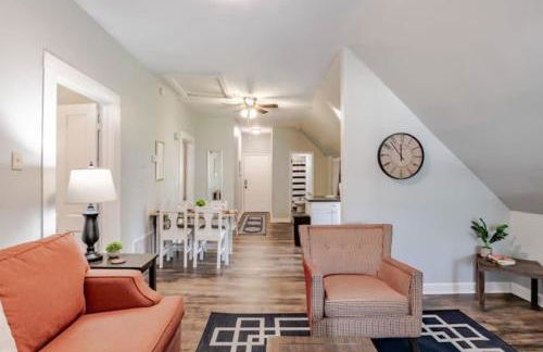 Dauphin District Darling #3-Downtown, Restaurants - Photo 16