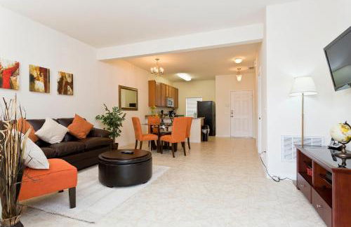 3Br 3Bath Townhome BBQ Pool 15min Disney 1291ft - Foto 11