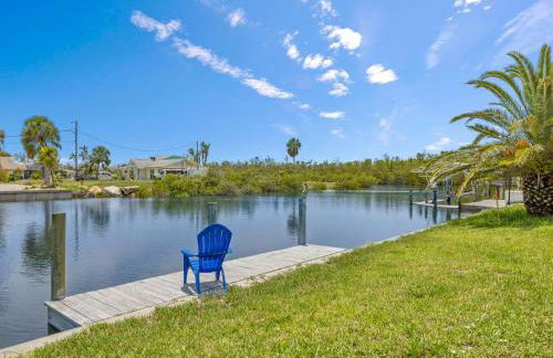 Salty Sunrise by Distinctive Beach Rentals - Foto 65