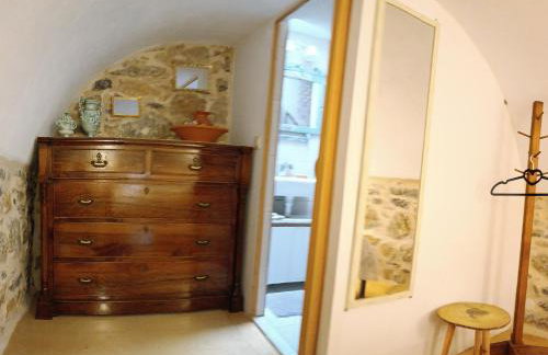 ΜΕΣΤΑ - ΠΛΑΤΕΙΑ - Foto 11