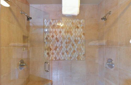 Charming 2 bd Condo at Silverado - Foto 12