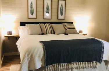 Newly renovated A-frame 5 Min walk to main street - Foto 6