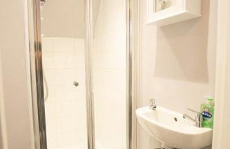 Sheffield Contractors and MONTHLY Stays 3BR 3 Bath house Managed by Chique Properties Ltd - Foto 21